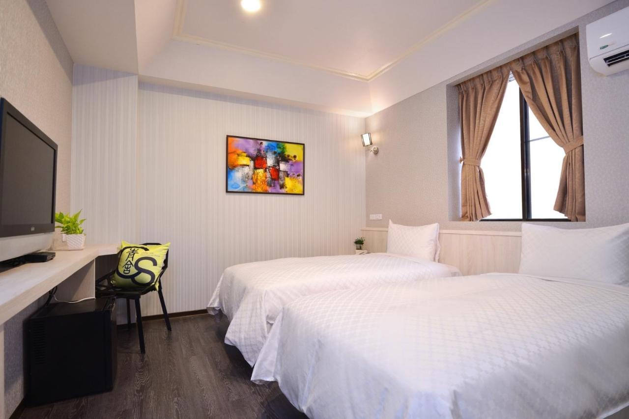 Ching She Hotel Tainan Exterior photo